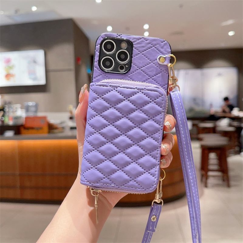 Diamond Pattern Crossbody Wallet Case