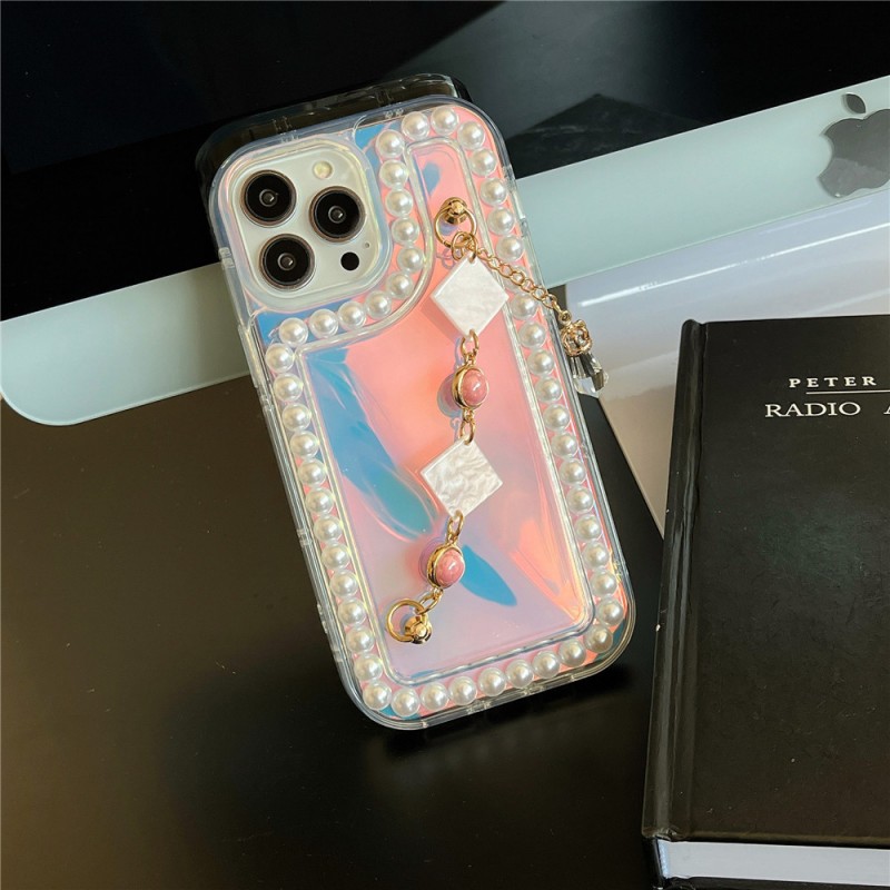 Sleek and Elegant Pearl Chain Glitter Phone Case 