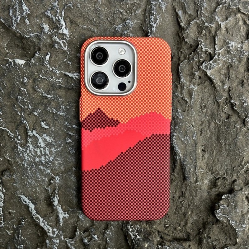 Mountain and Milky Way Magnetic Absorption Charging Carbon Fiber Texture Phone Case